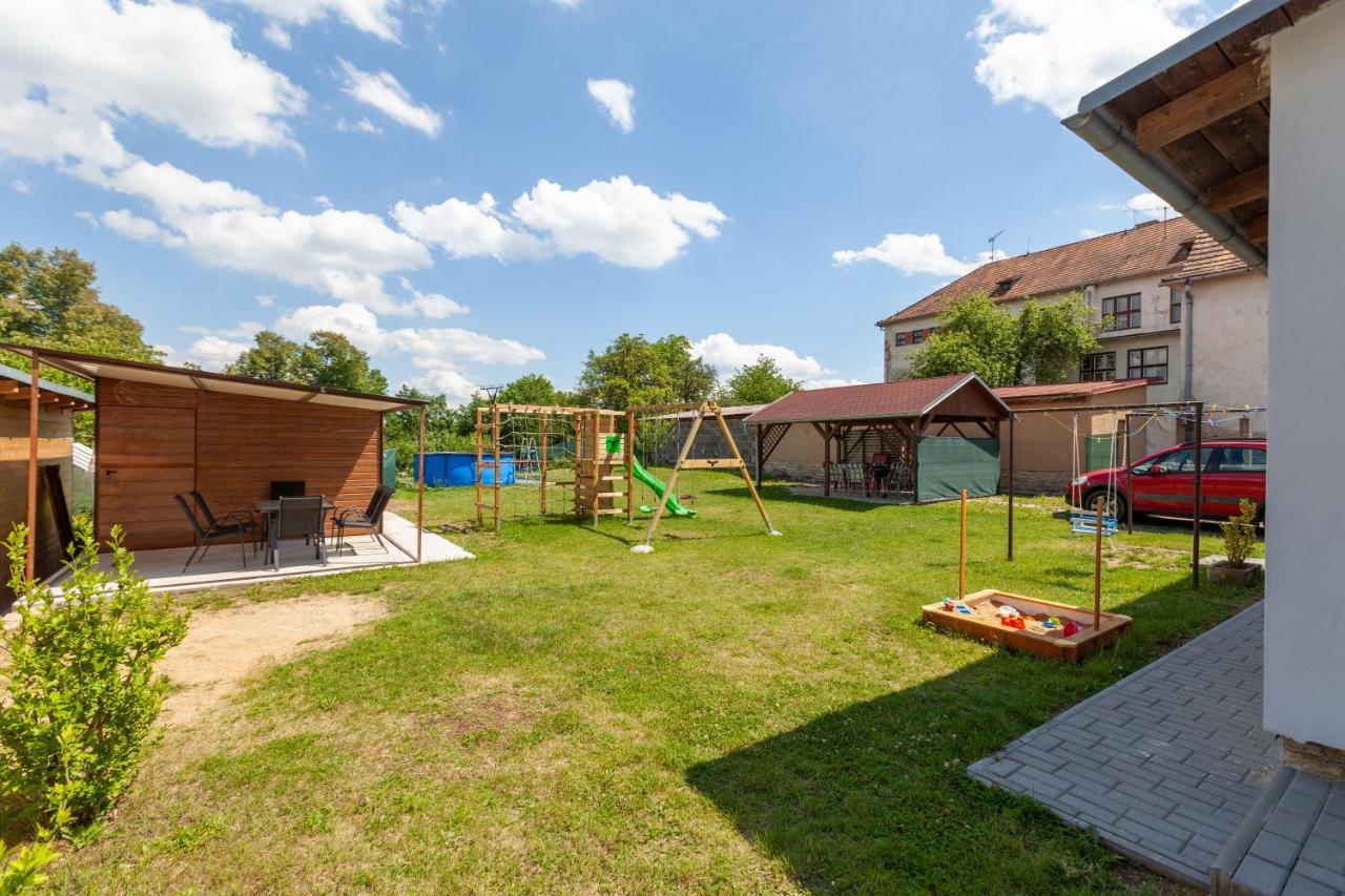 Apartmány Domek u lesa Bítov Exterior foto